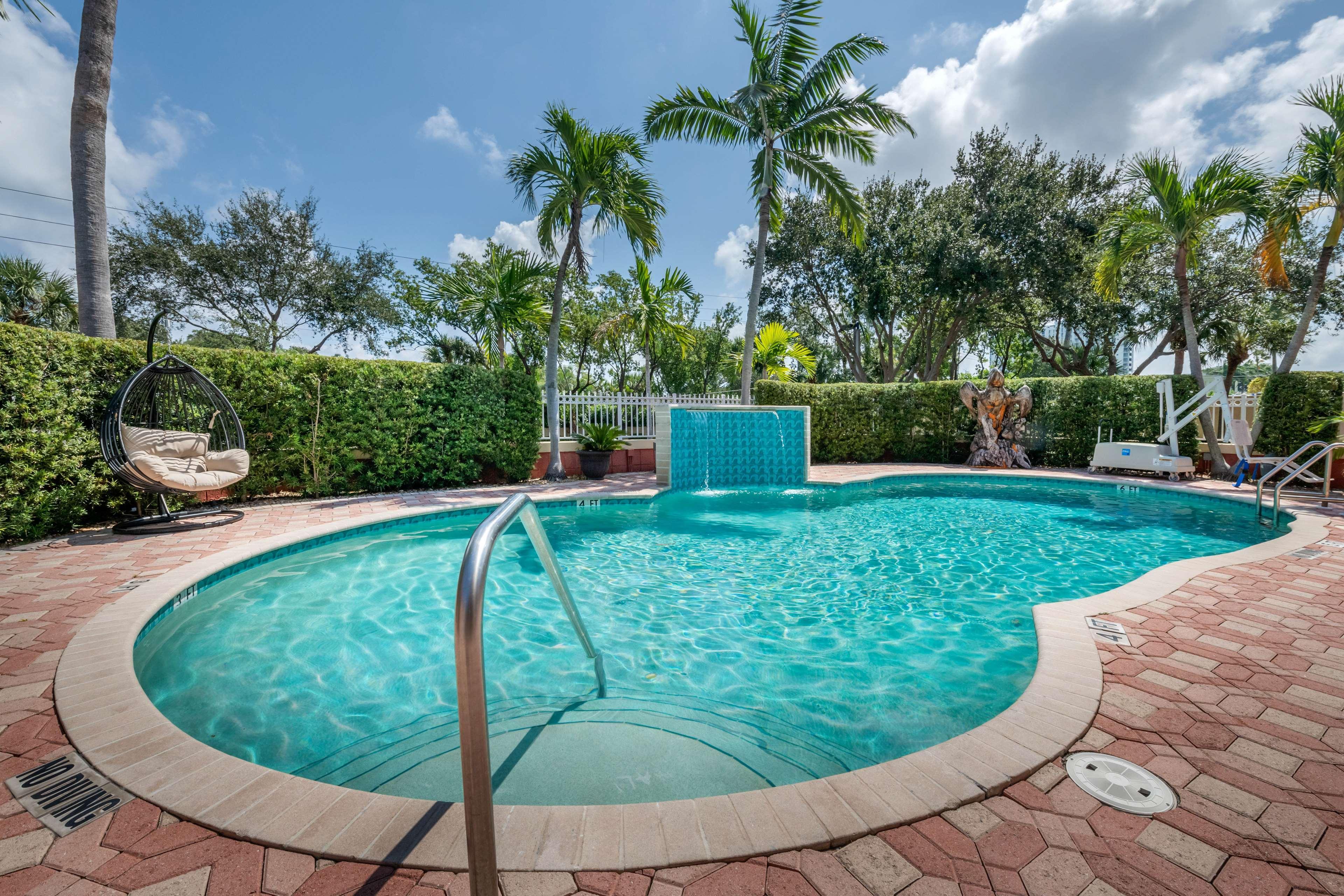 Best Western Plus Palm Beach Gardens Hotel & Suites And Conference Ct Εξωτερικό φωτογραφία